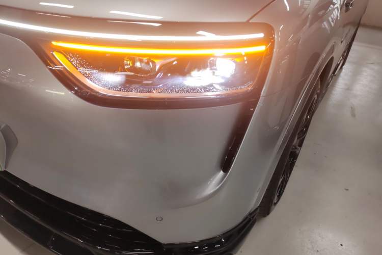 Used Hima AITO M8 2025 Extended-Range Ultra Version 53.4 kWh 5-Seater Edition