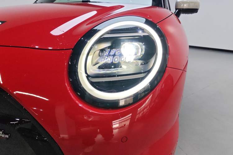 Used MINI Electric COOPER JCW 2025 Model Montecarlo Night 60th Anniversary Edition Left Front Headlight