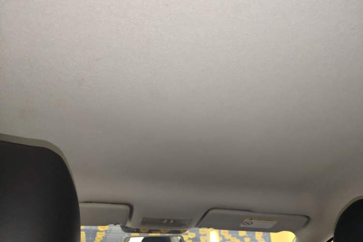 Used Volkswagen Jetta 2013 1.4L Manual Fashion Model