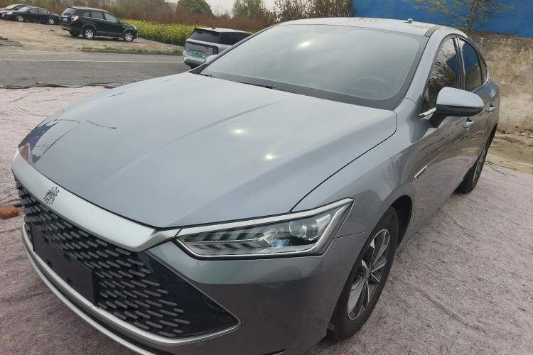 Used BYD Qin PLUS 2024 HONOR Edition DM-i 55KM Leading Model