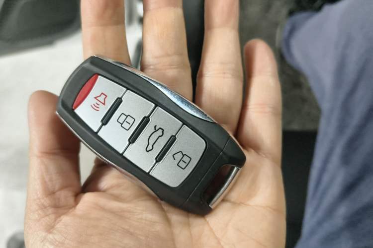Used Haval M6 2021 PLUS 1.5T DCT Luxury Smart Connectivity Model Vehicle Key