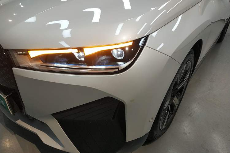 Used BMW iX 2022 xDrive40
