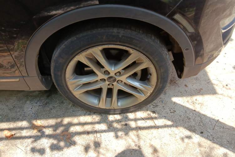 Used Lincoln MKC 2017 2.0T Four-Wheel Drive Prestige Edition