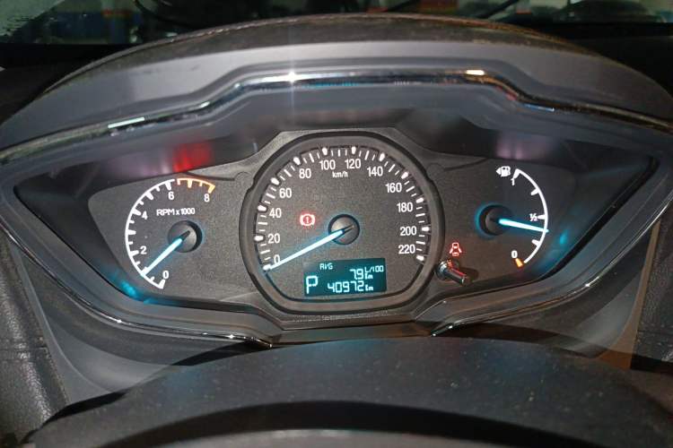 Used Ford Escort 2015 1.5L Automatic Fashion Model Instrument Cluster