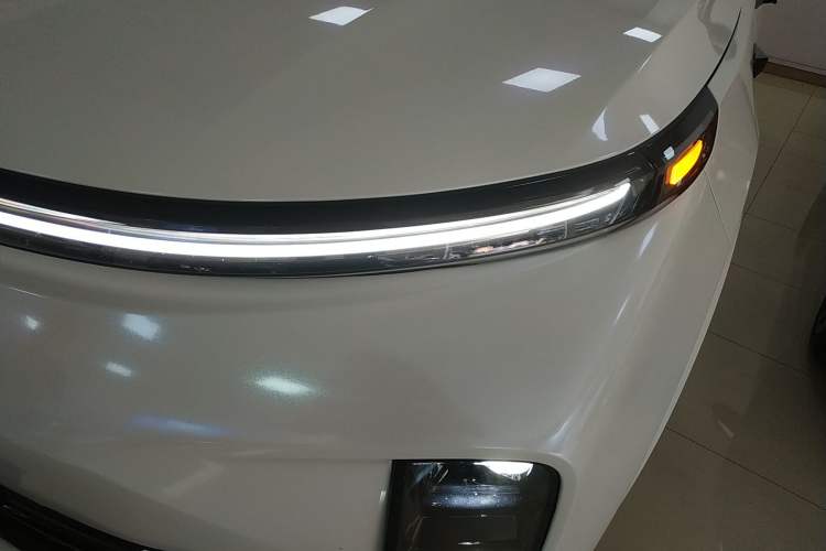 Used Li Auto L8 2023 Pro Model Left Front Headlight