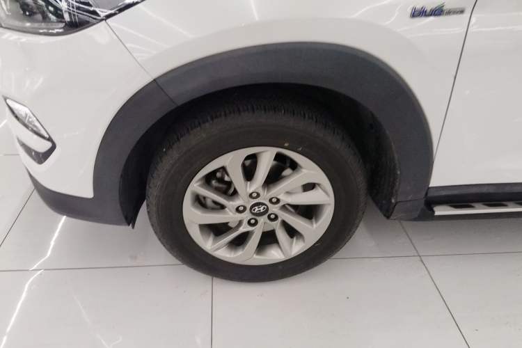 Used Hyundai Tucson 2015 1.6T Dual-Clutch Two-Wheel-Drive Smart Model
