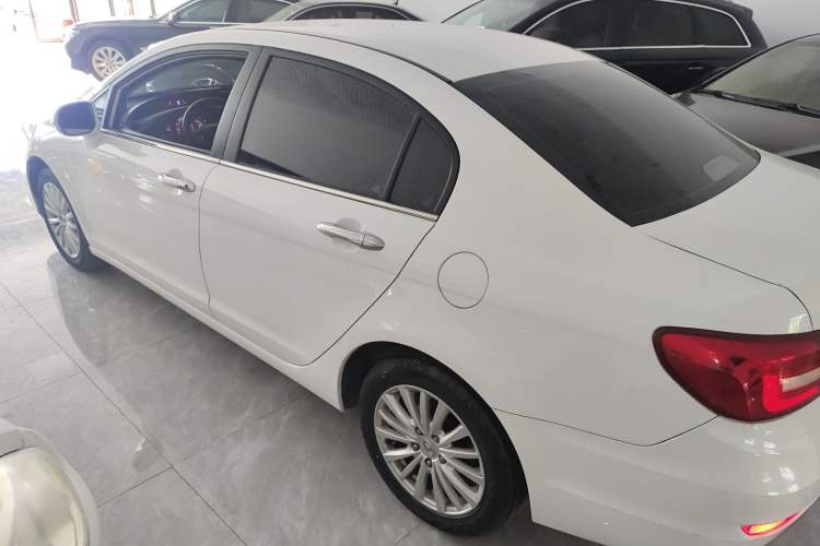 Used Great Wall C50 2014 Upgraded Model 1.5T Manual Comfort Version
