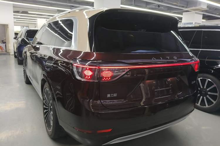 Used Hima AITO M9 2025 Extended-Range Ultra Version 52 kWh 5-Seater Edition