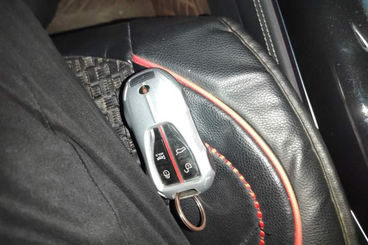 Used Hongqi HS7 2021 2.0T DCT Two-Wheel Drive Smart Connect Flagship Edition