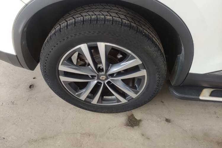 Used Renault Koleos 2018 2.0L Two-Wheel Drive 120th Anniversary Limited Edition Right Rear Wheel Hub