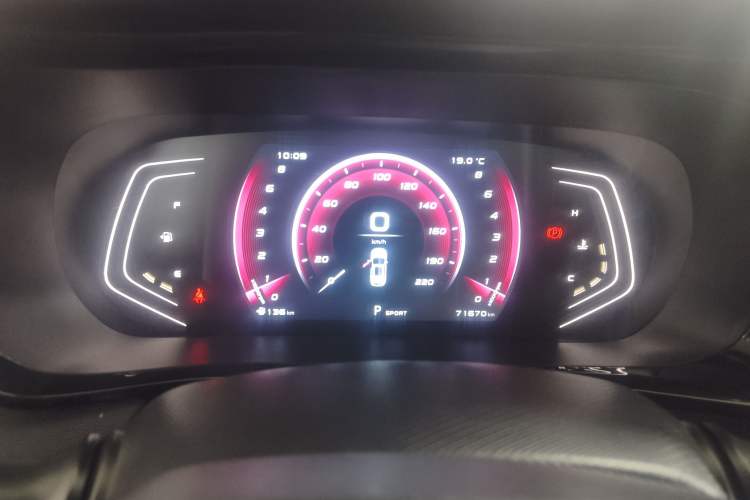 Used CHANGAN OSHAN X5 2021 1.5T DCT Prestige Edition Instrument Cluster