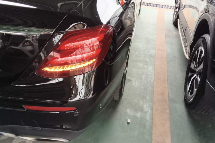 Used Mercedes-Benz E-Class 2019 E 260 L Sport Edition Right Rear Taillight