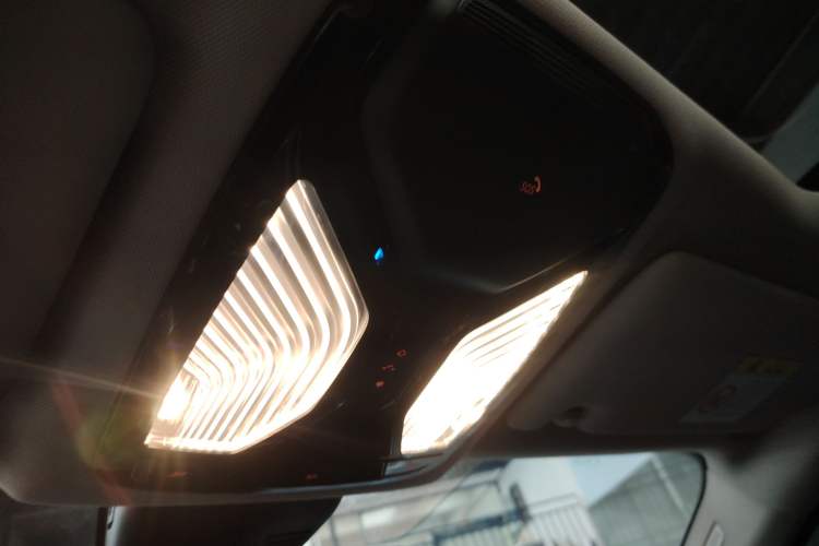 Used BMW 3 Series 2025 330Li M Sport Shadowline Package
