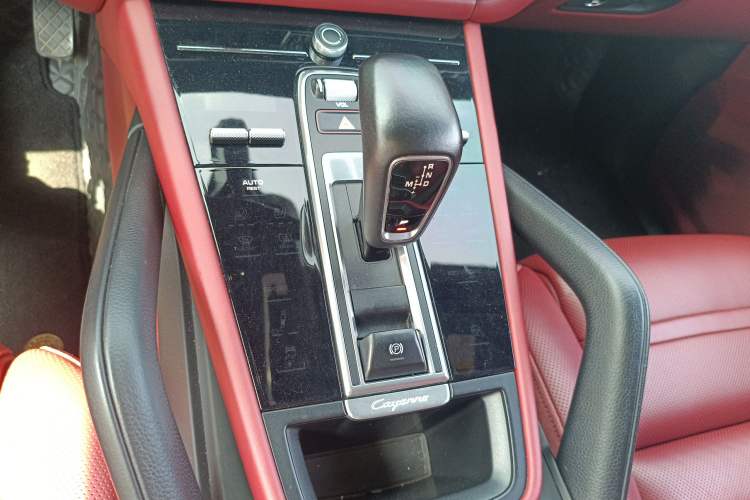 Used Porsche Cayenne 2019 Cayenne 3.0T Gear Lever