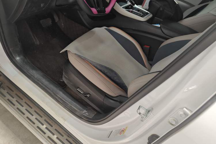 Used BYD Song Pro New Energy 2024 HONOR Edition DM-i 110KM Excellence Model