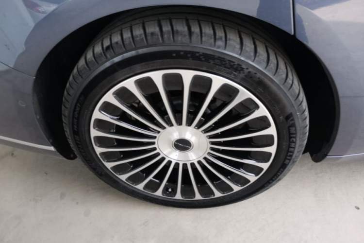 Used Hima Stelato S9 2025 Extended-Range Ultra Right Rear Wheel Hub