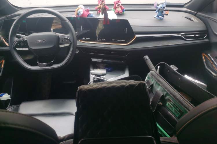 Used Oshan X5 PLUS 2023 1.5T DCT Excellence Edition