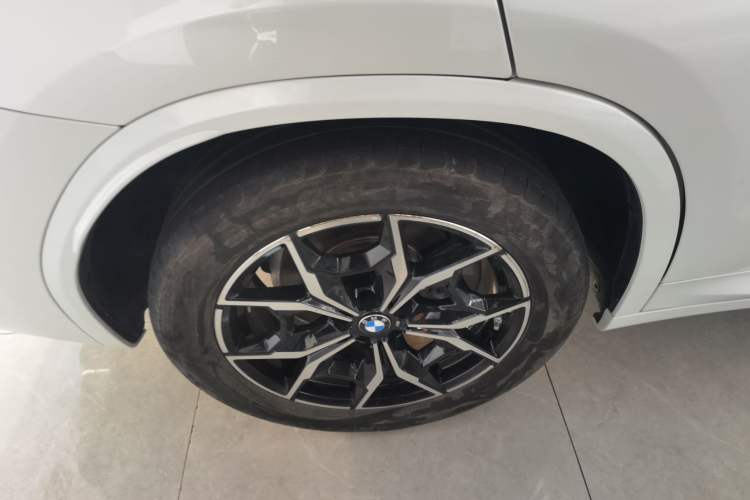 Used BMW X3 2022 xDrive25i M Sport Package Right Rear Wheel Hub
