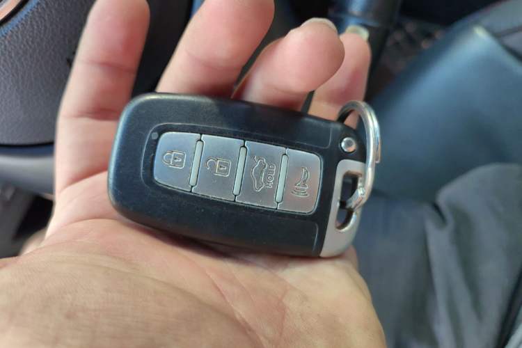 Used Kia Shuma 2010 2.0 AT Luxury Edition