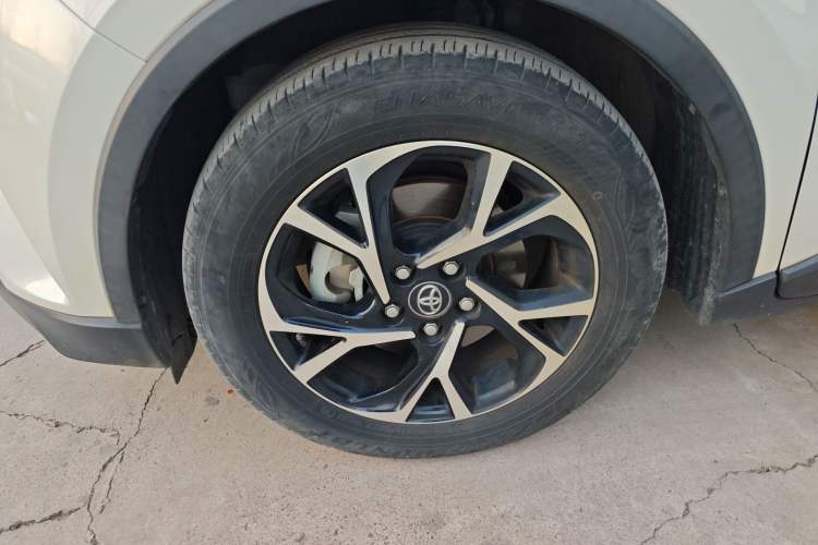 Used Toyota C-HR 2020 2.0L Leading Edition
