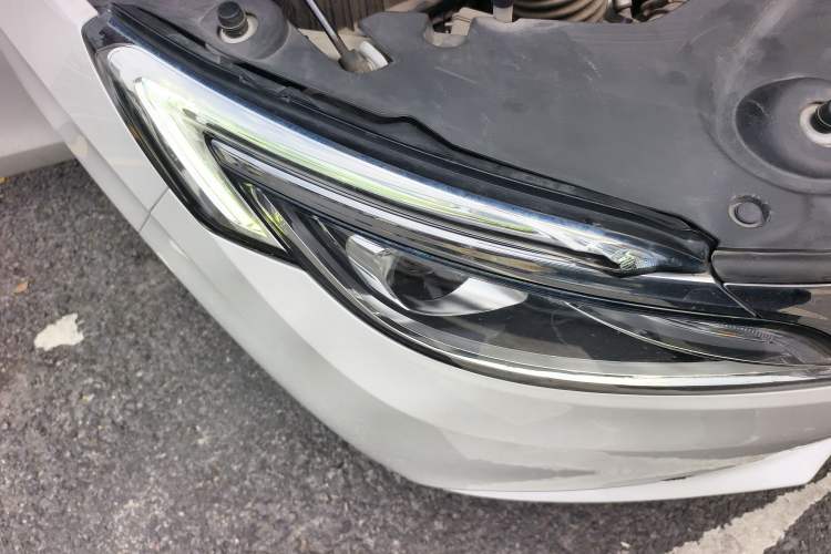 Used Buick GL8 2018 ES 28T Comfort Model China VI Standard
