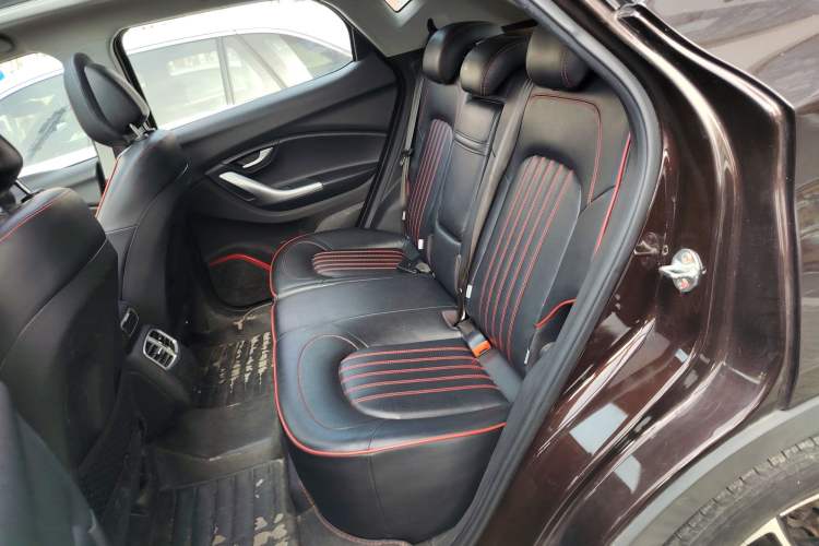 Used Soueast DX7 2017 1.5T Automatic Glory Edition