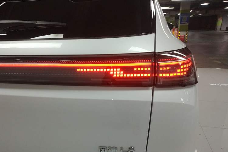 Used Dongfeng Aeolus Aeolus L8 2025 Model 112KM Ideal Edition