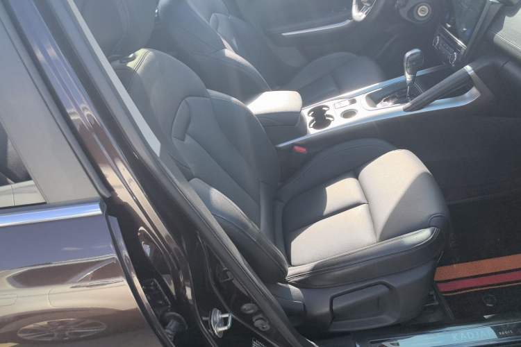 Used Renault Kadjar 2017 2.0L Two-Wheel-Drive Leading Edition
