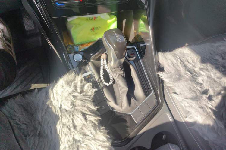 Used Volkswagen Tayron 2020 330TSI Two-Wheel Drive Luxury Smart Connectivity Version
