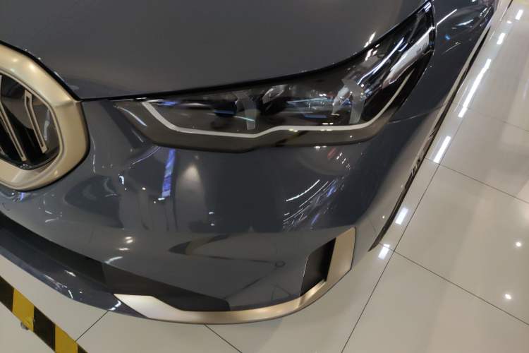 Used BMW 5 Series 2024 530Li Luxury Package Premium Edition