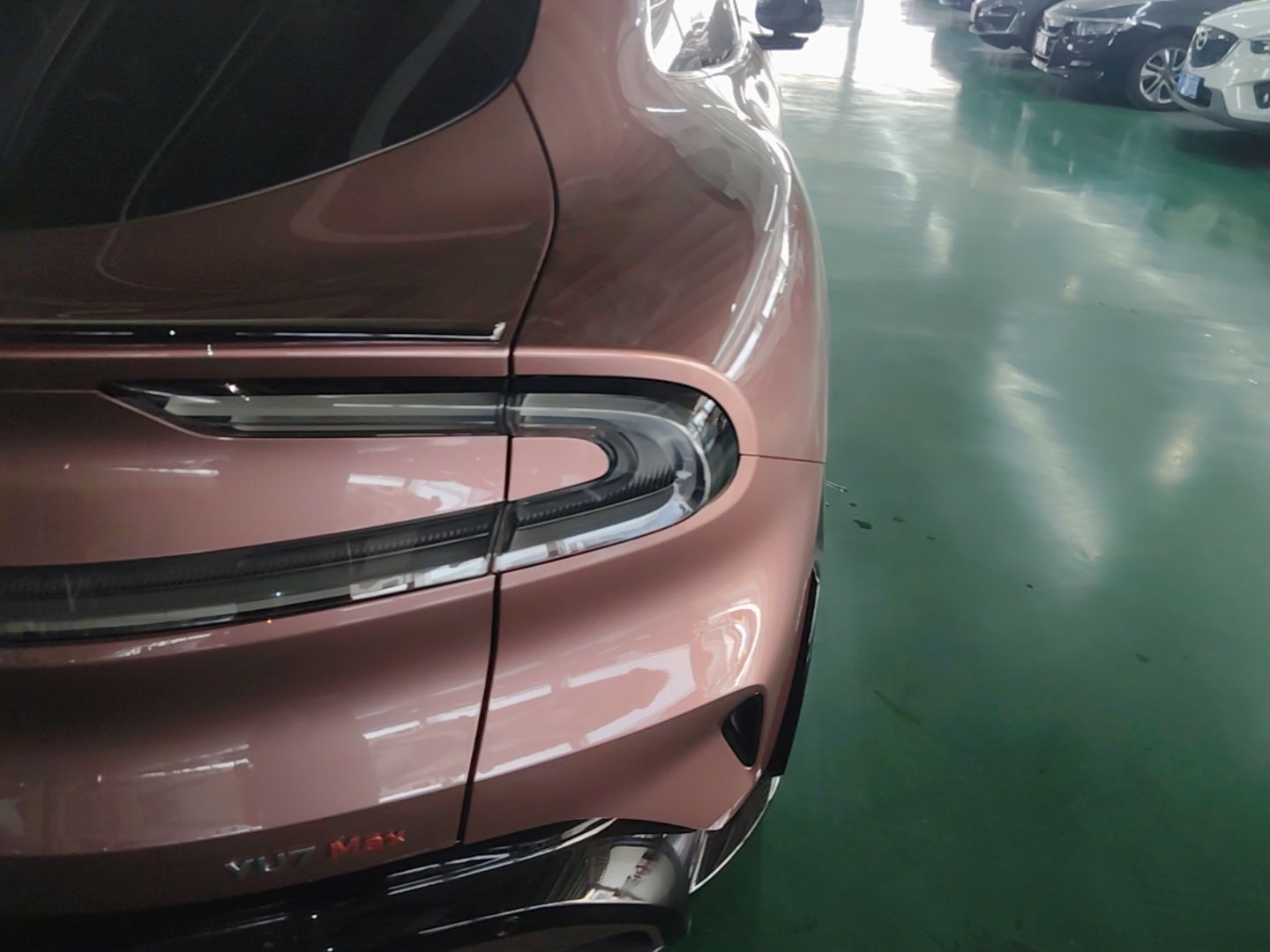 Xiaomi Auto YU7 2025 Ultra-Long Range High-Performance All-Wheel-Drive Max Edition — снимка 9