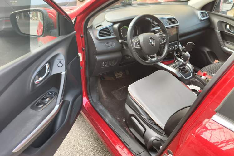 Used Renault Kadjar 2017 2.0L Two-Wheel Drive Comfort Edition
