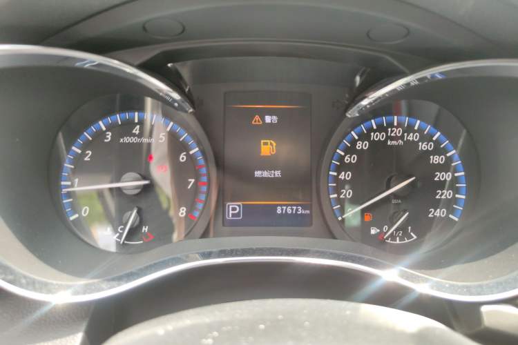 Used Venucia D60 2018 1.6L CVT Smart Connect Elite Edition
