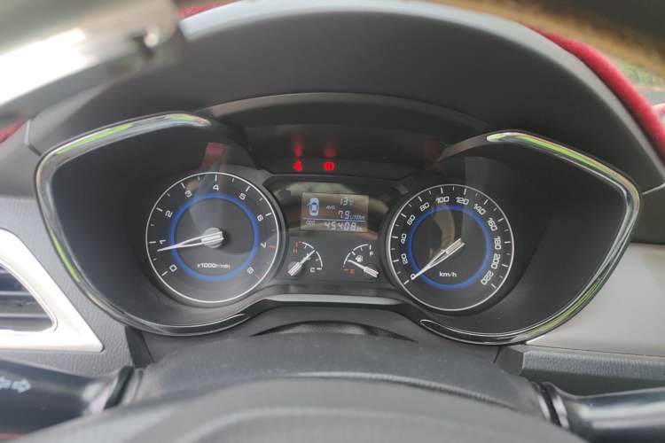 Used CHANGAN Alsvin V7 2015 1.6L Manual Enjoyment Model China IV Standard