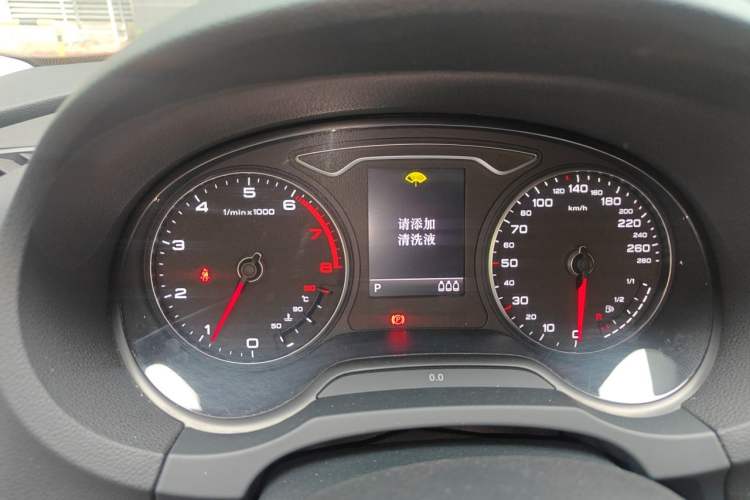 Used Audi A3 2014 Limousine 40 TFSI S line Comfort Model