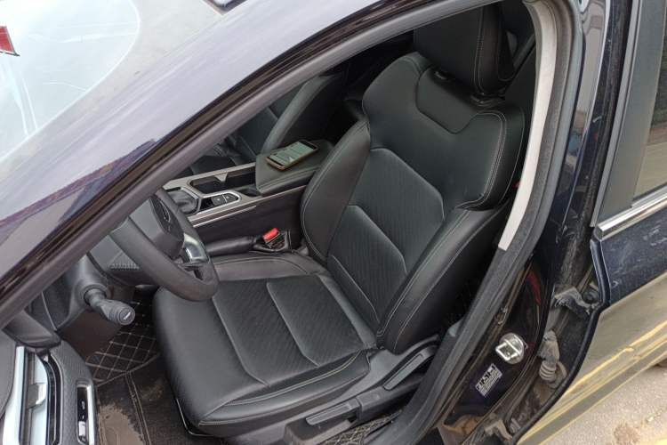 Used Geely Auto Emgrand 2022 4th Generation 1.5L CVT Luxury Model
