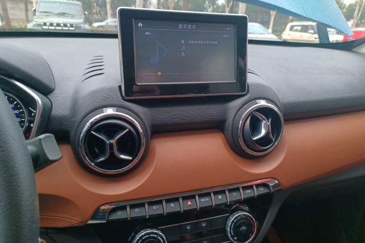 Used BAIC Senova X35 2016 1.5L Automatic Luxury Edition
