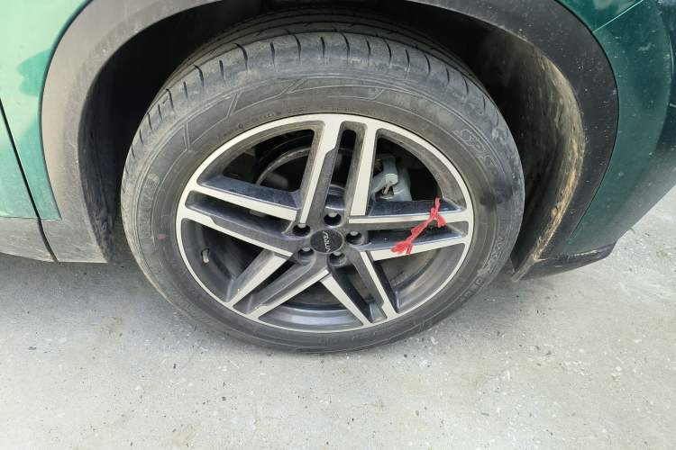 Used Dongfeng Aeolus Mage 2023 1.5T Prestige Edition Right Rear Wheel Hub