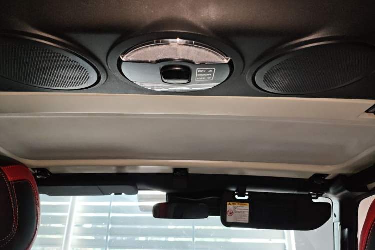 Used BAIC Off-Road BJ40 2020 2.0T Automatic Four-Wheel Drive Tribute Edition 2020 Xieke Version
