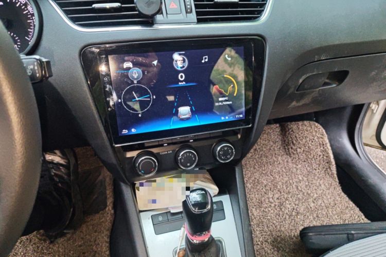 Used Skoda Octavia 2017 1.6L Automatic Chuanxing Edition Audio And AC Panel