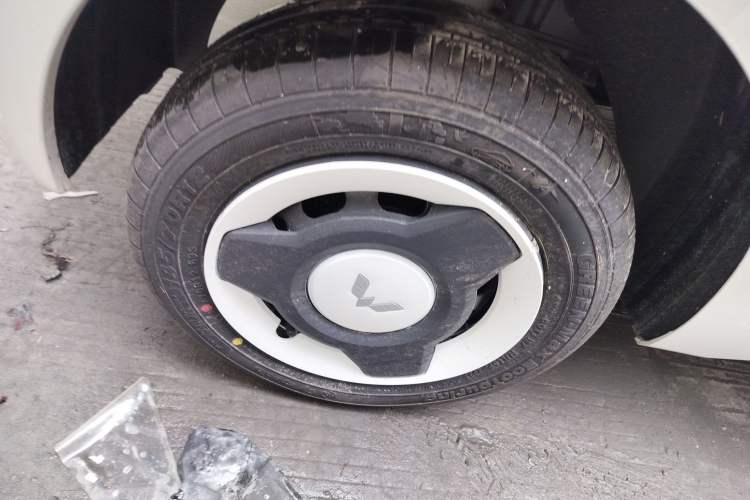 Used Wuling Hongguang MINIEV 2024 3rd Generation 215km Youth Edition