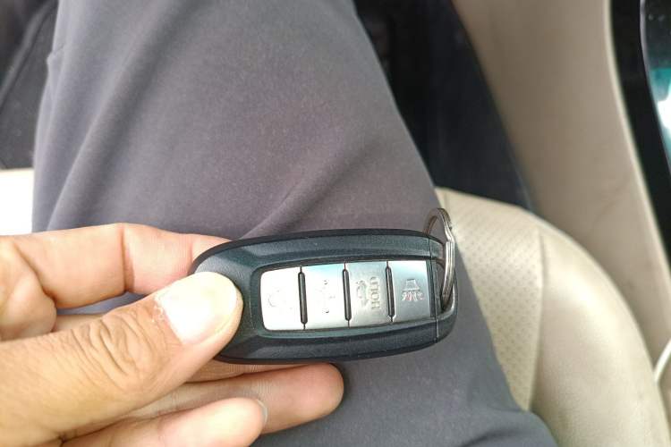 Used BYD Surui 2012 1.5TID Automatic Luxury Version
