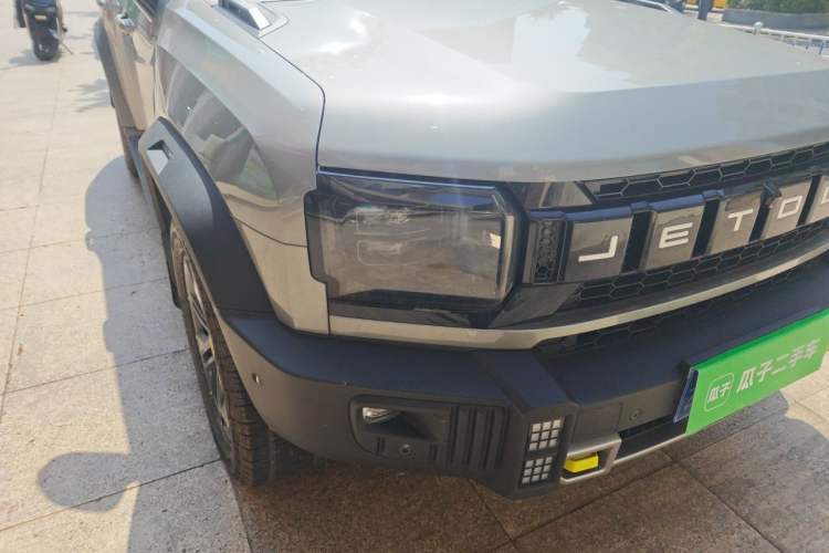 Used JETOUR Traveler 2023 2.0T All-Wheel Drive CrossPRO+