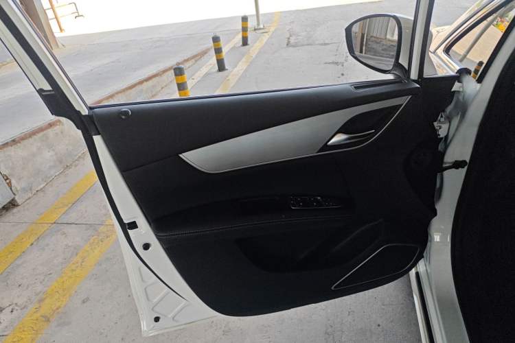 Used BYD Song MAX 2021 Upgraded Model 1.5T Automatic Luxury 7-Seater