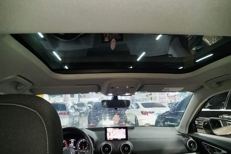 Used Audi Q2L 2020 35 TFSI Ambition Dynamic Edition
