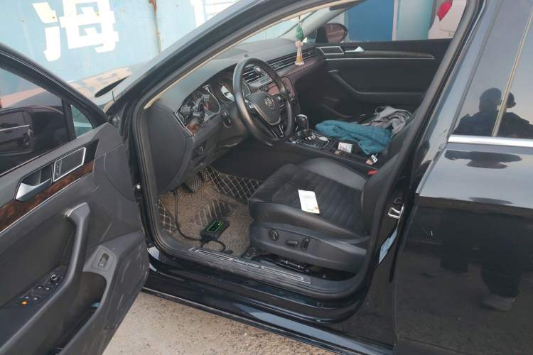 Used Volkswagen Magotan 2018 330TSI DSG Luxury Model Driver Seat