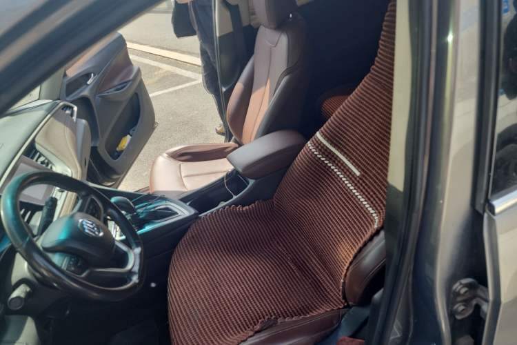 Used Buick GL6 2019 18T 6-Seater Connected Luxury Version China VI Standard
