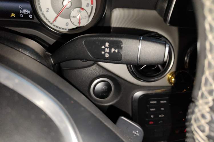 Used Mercedes-Benz GLA 2016 GLA 200 Sport Edition Gear Lever