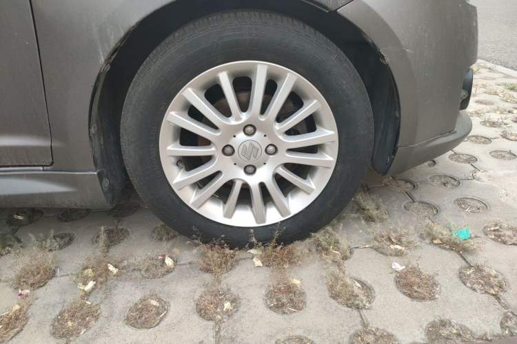Used Suzuki Swift 2011 1.5L Automatic Fashion Edition
