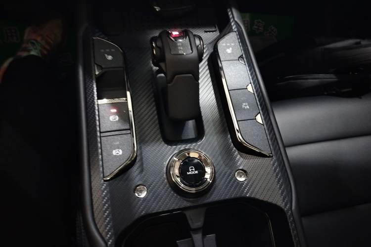 Used Haval Raptor New Energy 2023 Hi4 102 Exploration Edition Gear Lever